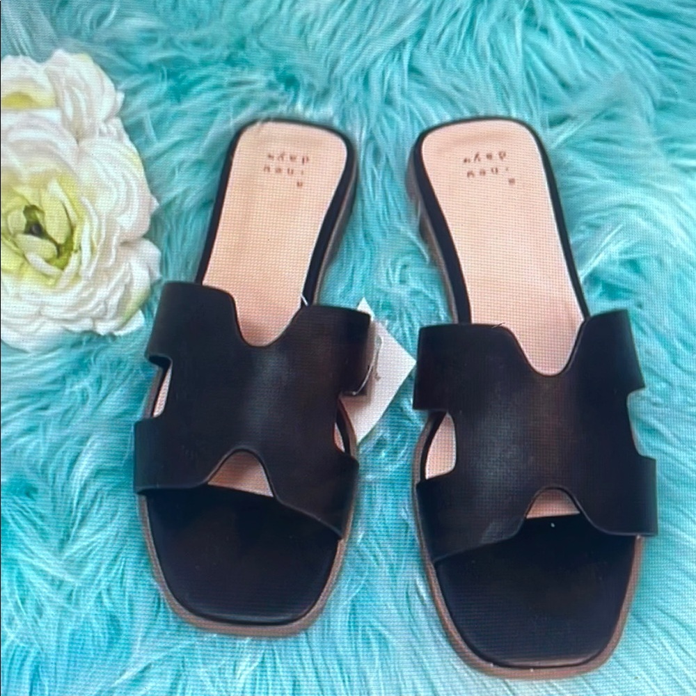 Black Sandals for Women